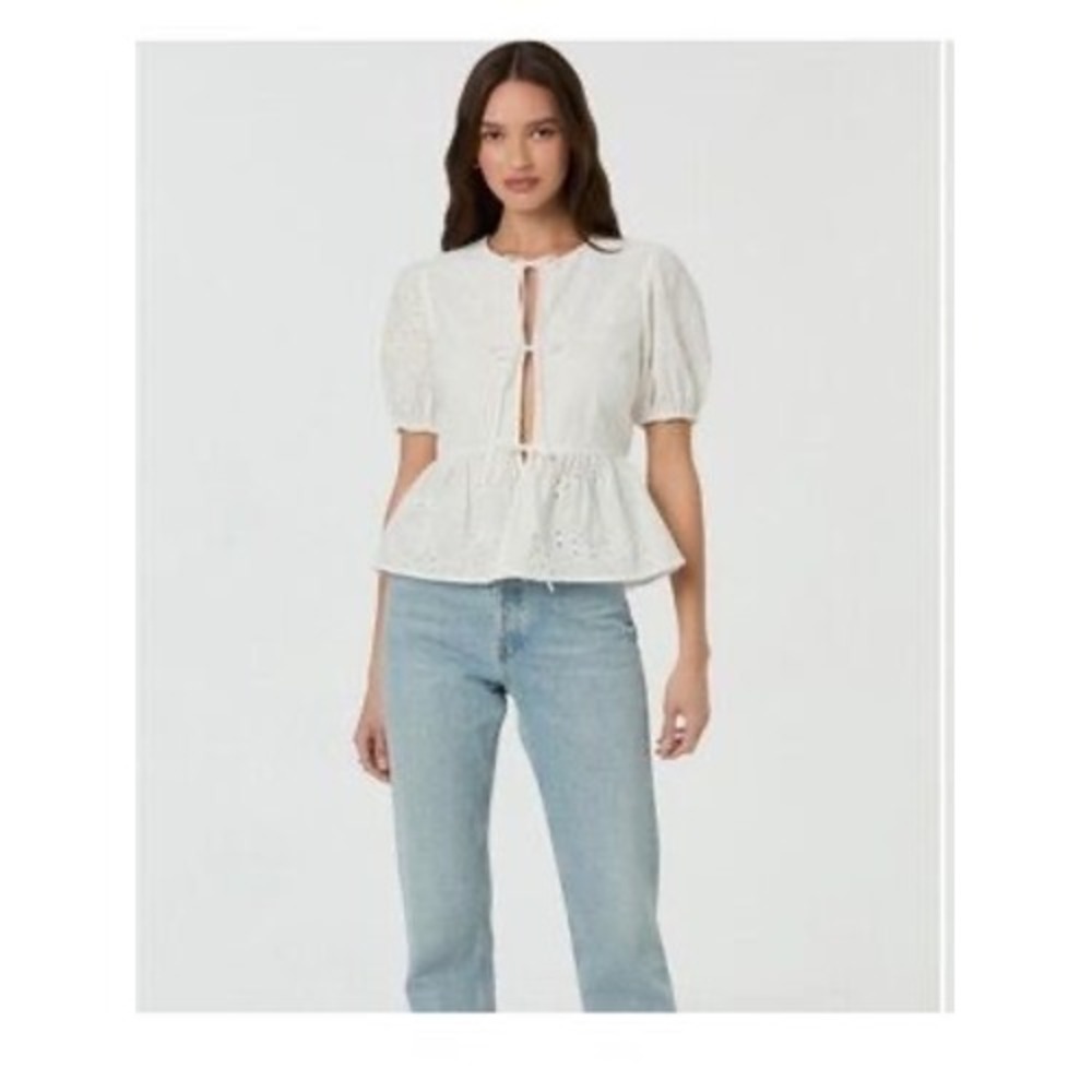 ASTR The Label White Eyelet Tie Front Peplum Blouse Large